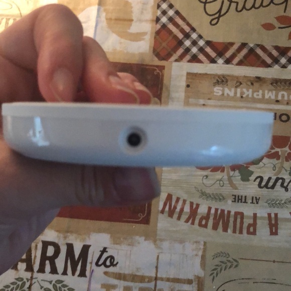 ๐๏ธ Belkin Phone Charging Platform - Picture 4 of 5